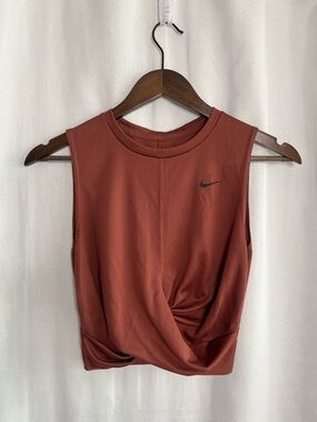 Nike Women’s Rust Red Twist-Front Ribbed Tank